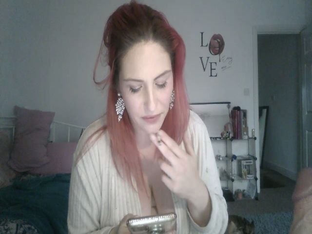 Live sex webcam photo for MissSandy95 #272919759