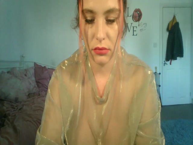 Live sex webcam photo for MissSandy95 #273764786