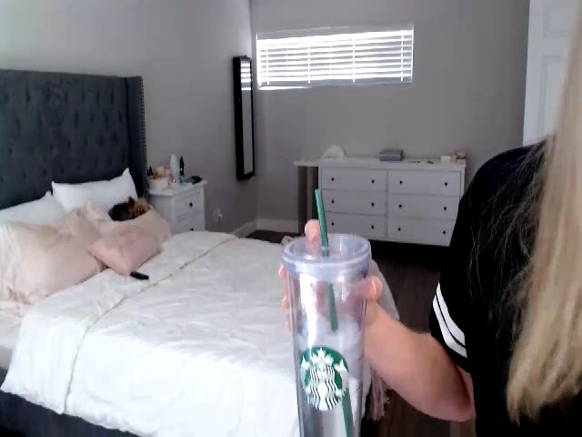 Live sex webcam photo for MissTinsleyyx #274346255