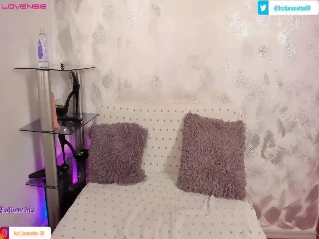 Live sex webcam photo for MissVani #273720227