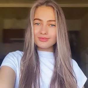 Live sex webcam photo for MissVasilisa #278188708