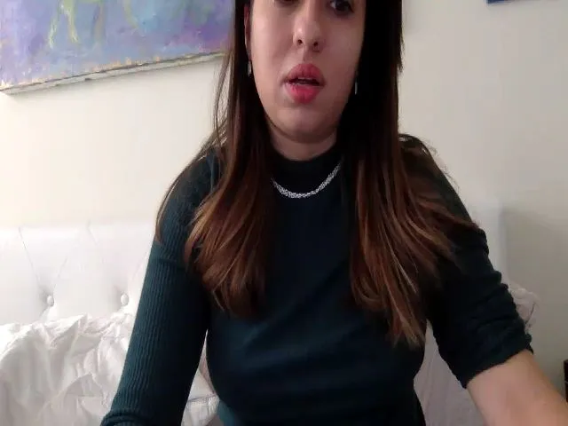 Live sex webcam photo for Miss_Dianaaa #271899624