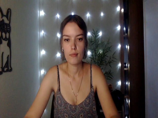 Live sex webcam photo for Miss_Dolly_ #287898876