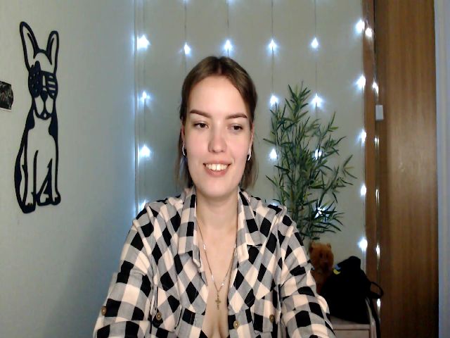 Live sex webcam photo for Miss_Dolly_ #287898921