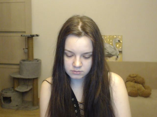 Live sex webcam photo for Miss_Enid #272106271