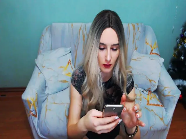 Live sex webcam photo for Miss_Judith #271964461