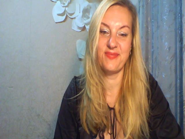 Live sex webcam photo for Miss_Kapriz81 #274295837