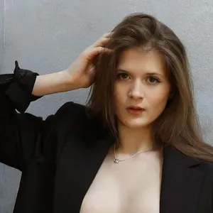 Live sex webcam photo for Miss_L #290361715