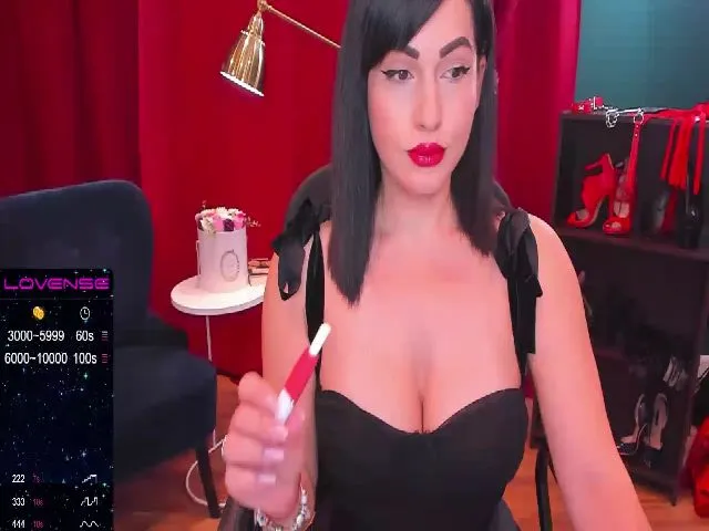 Live sex webcam photo for Miss_LeiaHolt #274467870