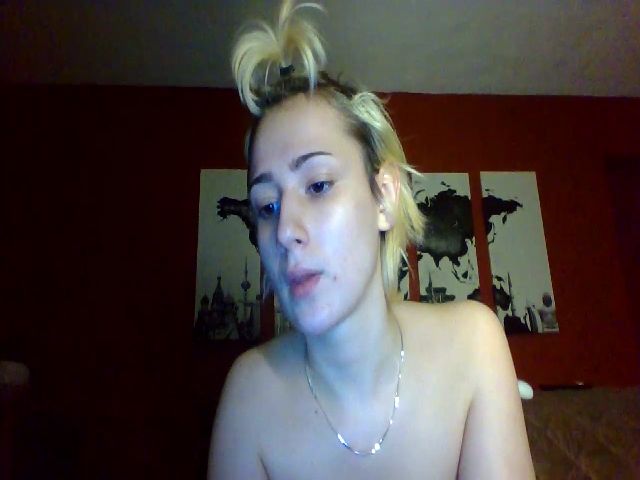 Live sex webcam photo for Miss_Mental #273242397