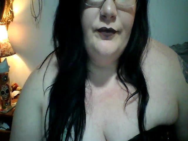 Live sex webcam photo for Miss_Riley #271782890