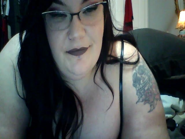 Live sex webcam photo for Miss_Riley #271783232