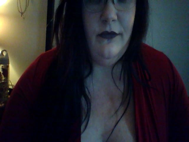 Live sex webcam photo for Miss_Riley #271792503