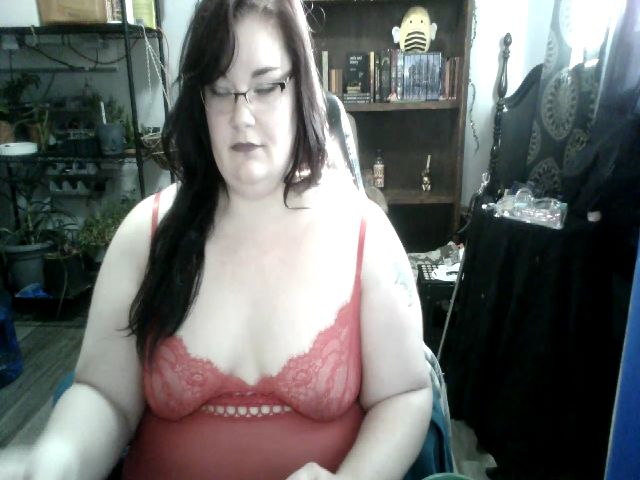 Live sex webcam photo for Miss_Riley #271945289