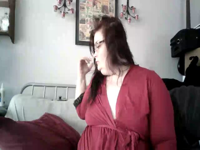 Live sex webcam photo for Miss_Riley #272191979