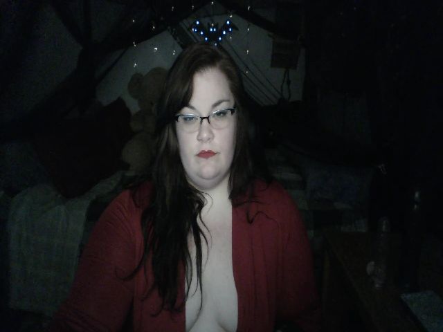 Live sex webcam photo for Miss_Riley #272331075