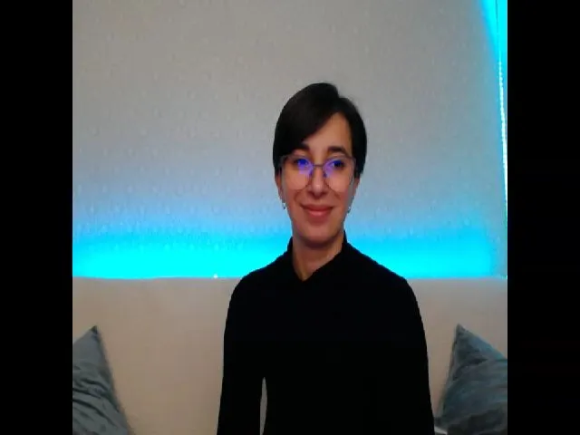 Live sex webcam photo for Miss_Selina4u #271713392