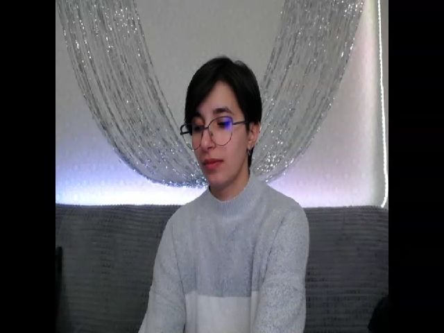 Live sex webcam photo for Miss_Selina4u #271970620