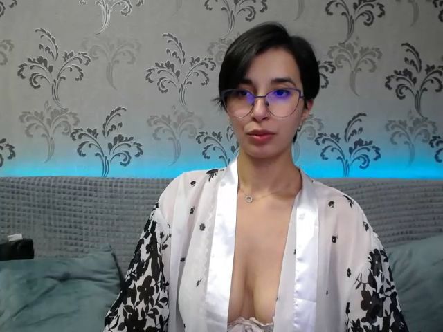 Live sex webcam photo for Miss_Selina4u #272126647