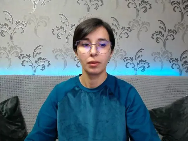 Live sex webcam photo for Miss_Selina4u #272151254