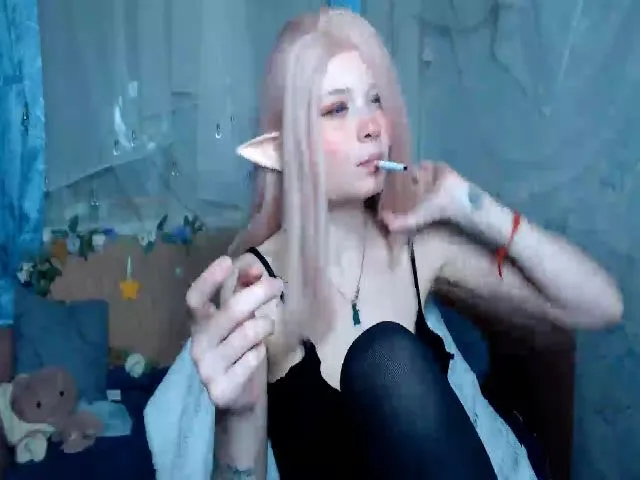 Live sex webcam photo for Miss_Toree #272272352