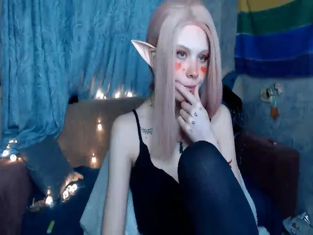 Live sex webcam photo for Miss_Toree #272363432