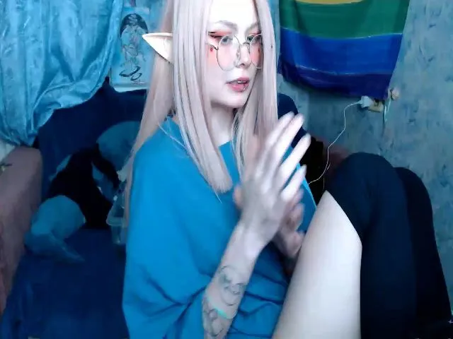 Live sex webcam photo for Miss_Toree #272581007