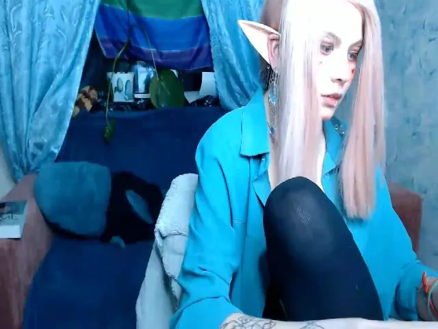 Live sex webcam photo for Miss_Toree #272690708