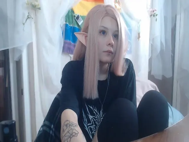 Live sex webcam photo for Miss_Toree #273306074