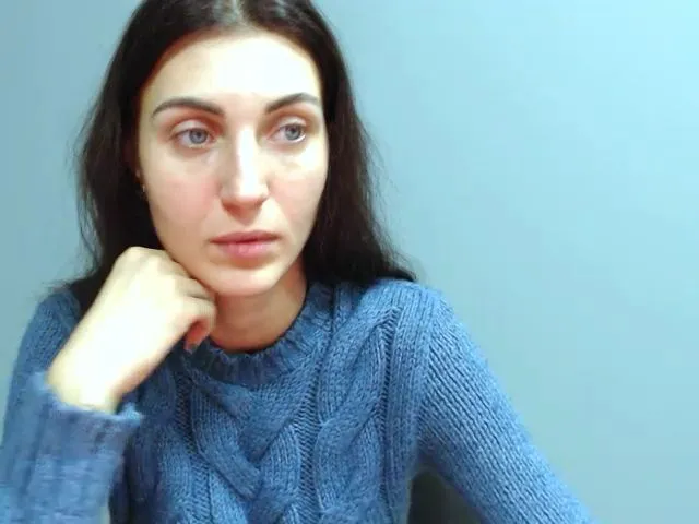 Live sex webcam photo for Miss_Vivian #271781231