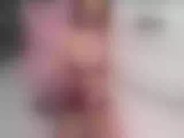 Live sex webcam photo for Miss__Emm #272114307