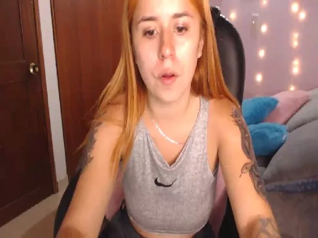Live sex webcam photo for Miss_dayan1 #272063064
