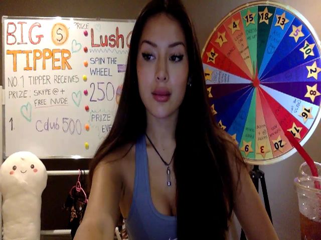 Live sex webcam photo for Miss_emiko #272582731