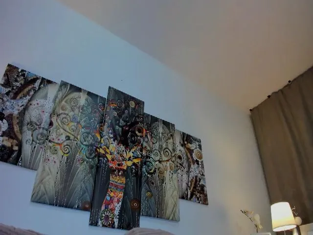 Live sex webcam photo for Miss_secret_M #273319561