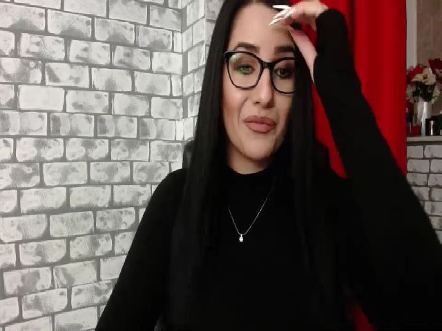 Live sex webcam photo for Missdyaa #272166828