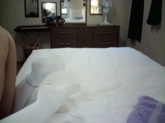 Live sex webcam photo for Missinhermind #273605638