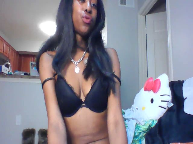 Live sex webcam photo for Missmarie24 #272727720