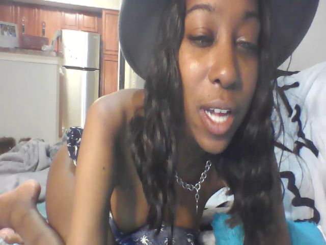 Live sex webcam photo for Missmarie24 #272816952