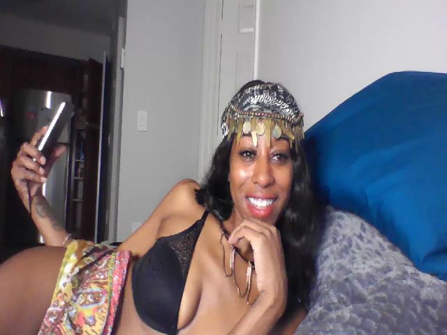 Live sex webcam photo for Missmarie24 #272957077