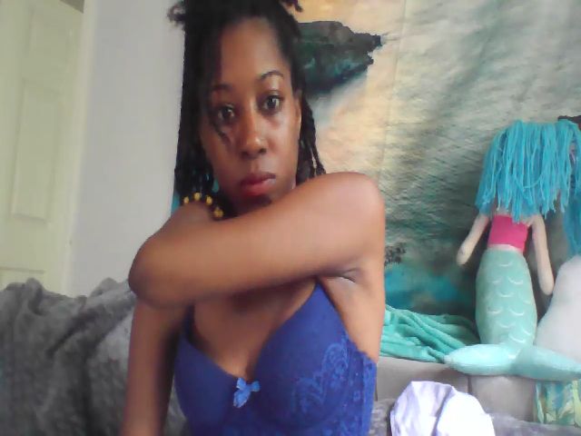 Live sex webcam photo for Missmarie24 #273201644