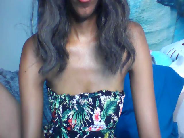 Live sex webcam photo for Missmarie24 #273292659