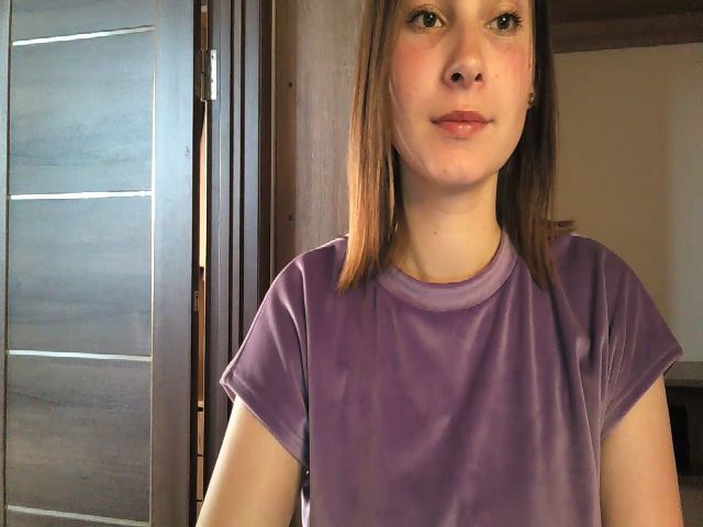 Live sex webcam photo for MisssLove_is #273297741