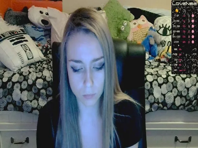 Live sex webcam photo for Misssexyvegas #271938079