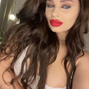 Live sex webcam photo for MissyFoxxy #278237371