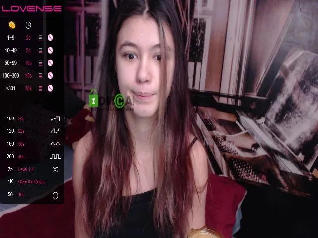 Live sex webcam photo for MisticaMissy #272158336