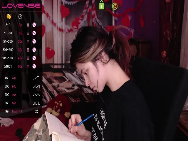 Live sex webcam photo for MisticaMissy #272386913