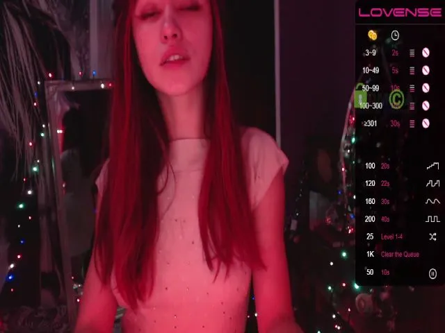 Live sex webcam photo for MisticaMissy #272736775