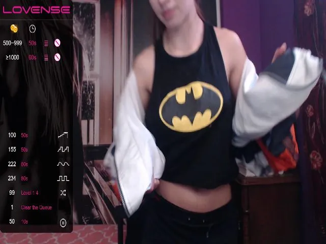 Live sex webcam photo for MisticaMissy #272776229