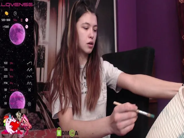 Live sex webcam photo for MisticaMissy #272963182
