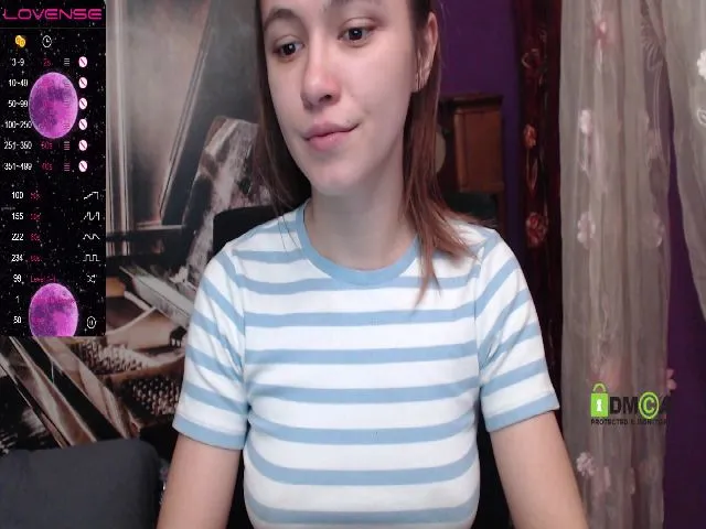 Live sex webcam photo for MisticaMissy #273256728